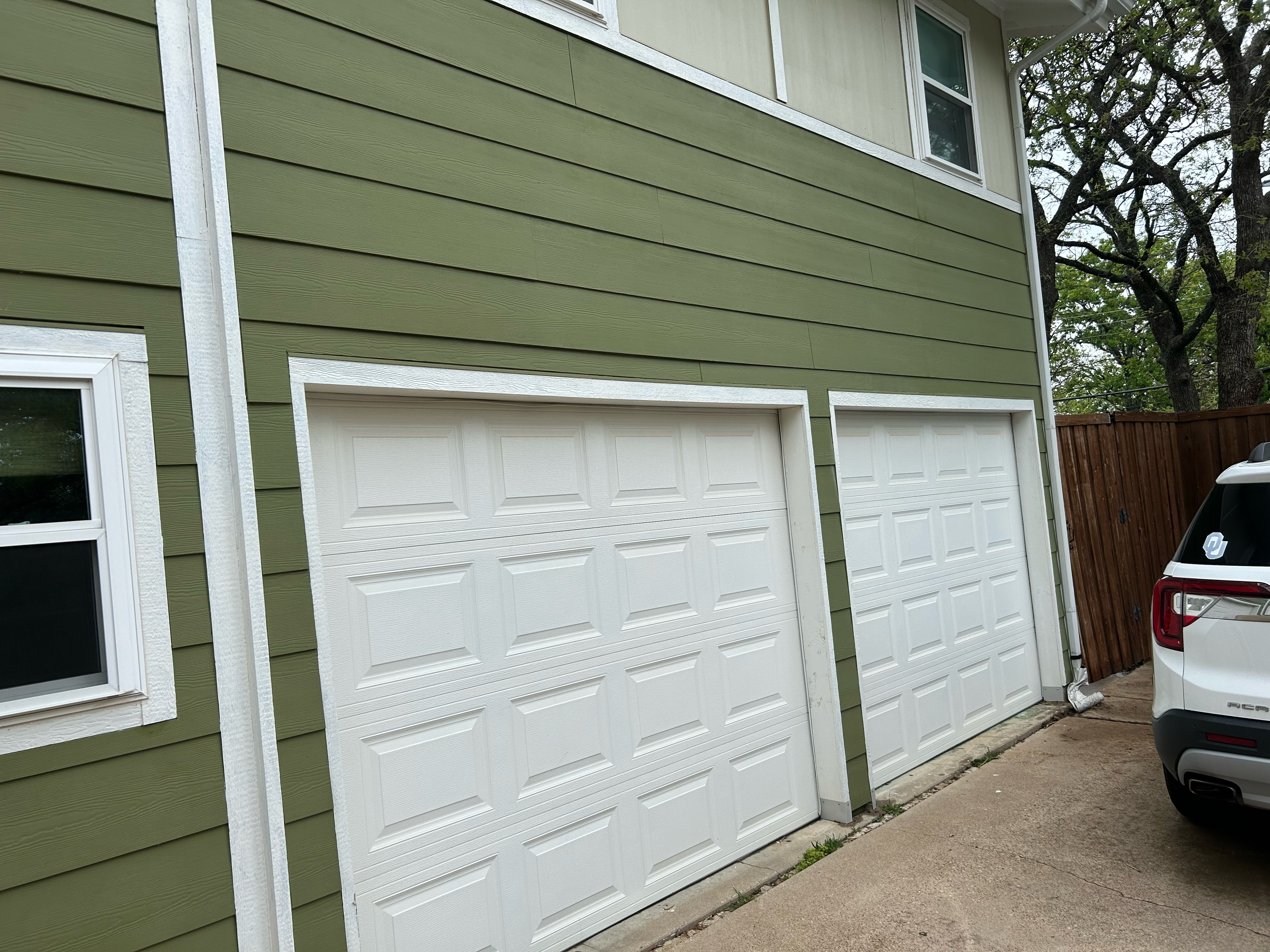 House Washing in Bedford, TX.